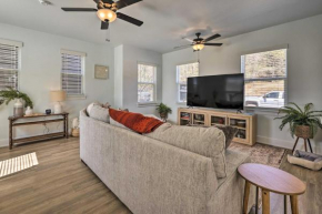 Convenient Fayetteville Home - 3 Mi to Town!